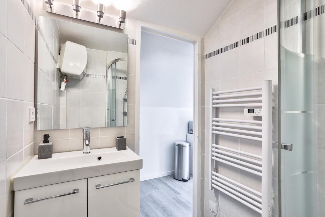 Le Cosy By Goodbnb - Proche Gare - 15Min Futuroscope Poitiers Buitenkant foto